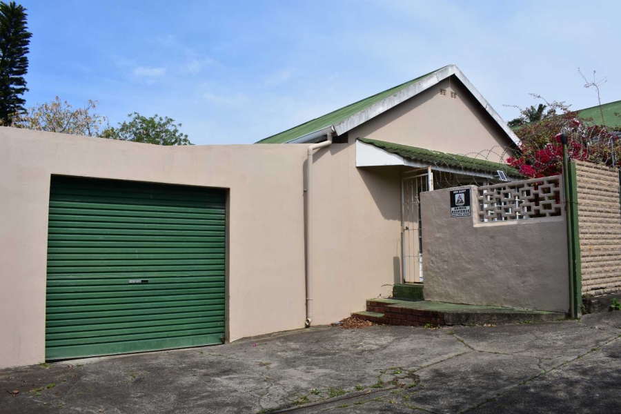 6 Bedroom Property for Sale in Cambridge Eastern Cape